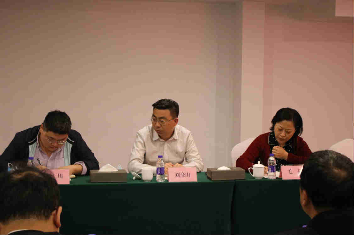 22_meitu_1.jpg 22_meitu_1.jpg