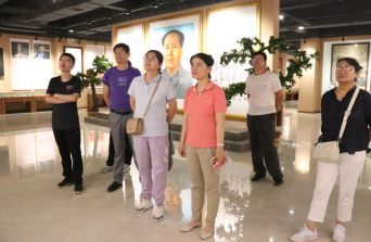 九三學(xué)社鄭州市管城四支社開(kāi)展主題教育參觀學(xué)習(xí)活動(dòng)