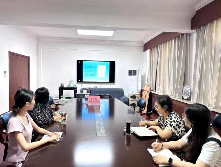 九三學(xué)社鄭州市委會機(jī)關(guān)組織觀看社中央 機(jī)關(guān)規(guī)章制度宣講和解讀視頻會議 九三學(xué)社鄭州市委會機(jī)關(guān)組織觀看社中央 機(jī)關(guān)規(guī)章制度宣講和解讀視頻會議