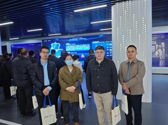 九三學(xué)社鄭州市航空港支社參加“同心出彩、凝心聚力”主題學(xué)習(xí)活動